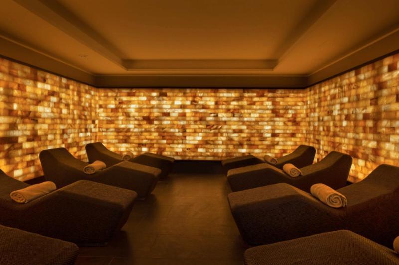 Elegans Hotel Brdo Kranj Exterior photo